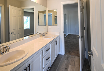 Expert drywall repair and remodeling showcased in a bathroom remodel project in Santa Clarita